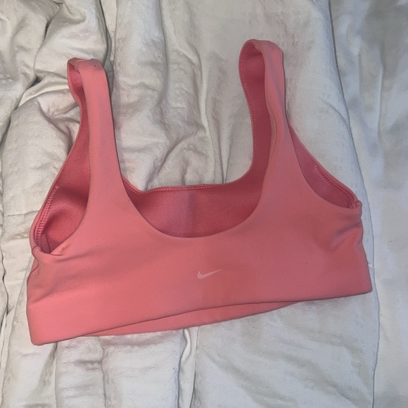 Nike sports bra - Picture 2 of 5